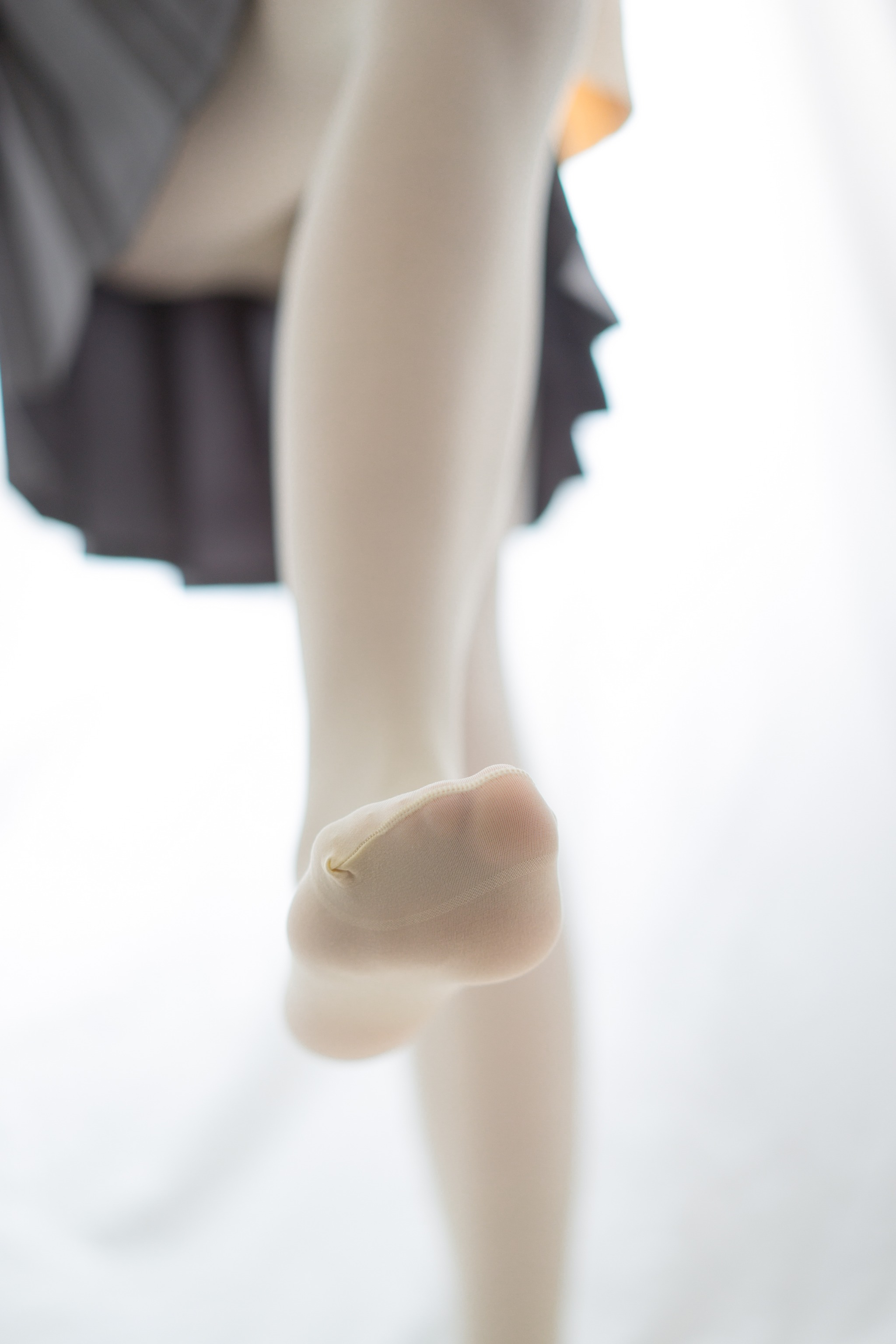 图片[1]-喵写真 VOL.017 眼镜学妹丝足 [104P]-XikXak